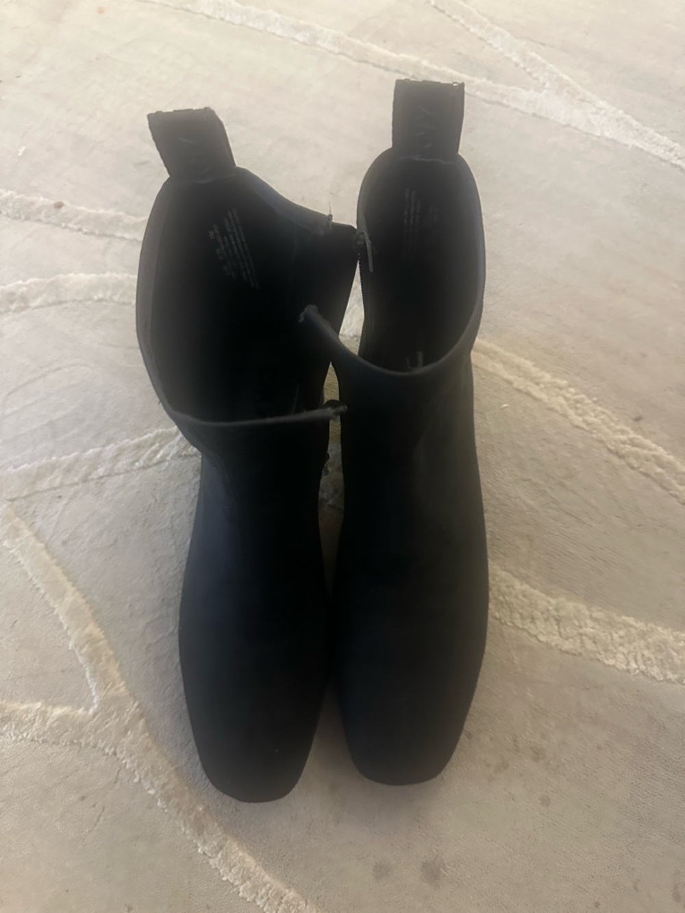 Dkny Black Suede Ankle Booties